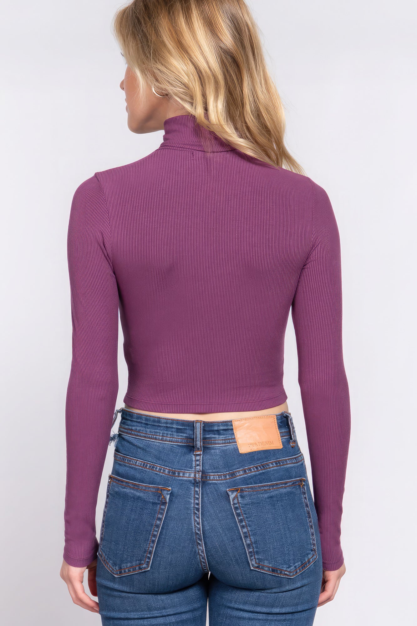 Long Slv Turtle Neck Rib Crop Knit Top